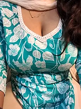 Anamika Kapoor online show from 09/19/25, 01:29