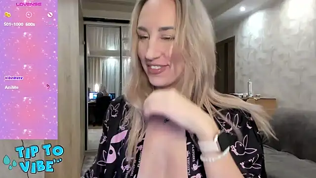 lady Nati online show from 01/16/25, 02:51