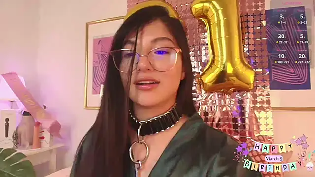 Snapshot of Eva_depp chatting on 03/10/25, 04:35 Eva depp online show from 03/10/25, 04:35