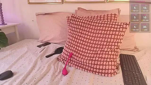 Snapshot of Eva_depp chatting on 03/18/25, 02:48 Eva depp online show from 03/18/25, 02:48