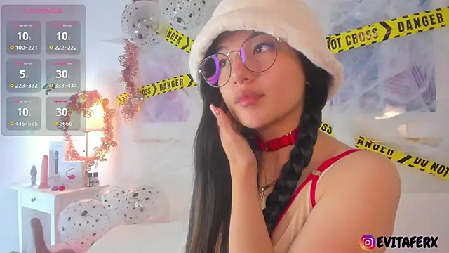 Snapshot of Eva_depp chatting on 10/30/25, 11:11 Eva depp online show from 10/30/25, 11:11