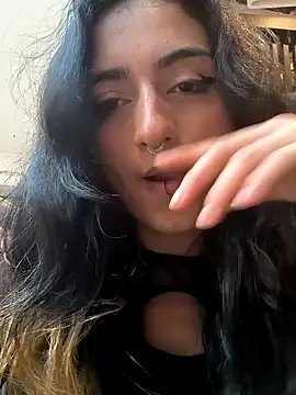 Lila Desiree online show from 01/28/25, 10:01