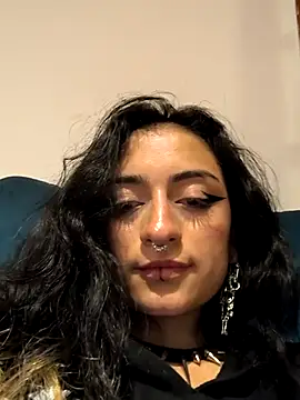 Lila Desiree online show from 02/24/25, 05:33