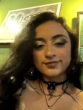 Lila Desiree online show from 03/11/26, 06:36