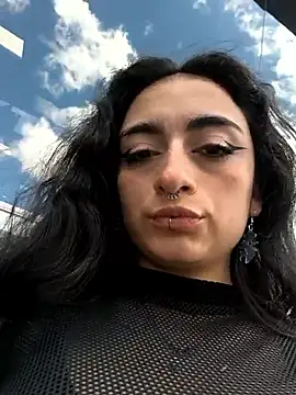 Snapshot of Lila_Desiree chatting on 05/23/26, 04:11 Lila Desiree online show from 05/23/26, 04:11