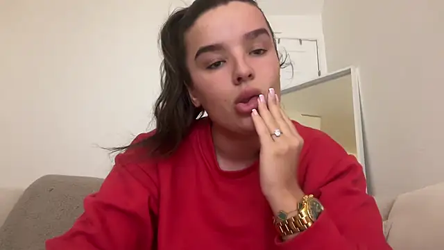 Snapshot of maisiesmithx chatting on 01/20/25, 09:01 maisiesmithx online show from 01/20/25, 09:01