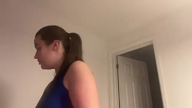 Snapshot of maisiesmithx chatting on 01/22/25, 04:55 maisiesmithx online show from 01/22/25, 04:55