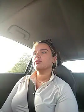 Snapshot of maisiesmithx chatting on 10/07/25, 03:53 maisiesmithx online show from 10/07/25, 03:53