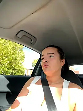 Snapshot of maisiesmithx chatting on 10/21/25, 01:12 maisiesmithx online show from 10/21/25, 01:12