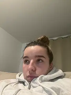 maisiesmithx online show from 01/05/26, 08:12