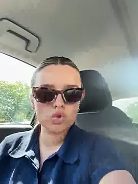 maisiesmithx online show from 05/01/26, 10:31