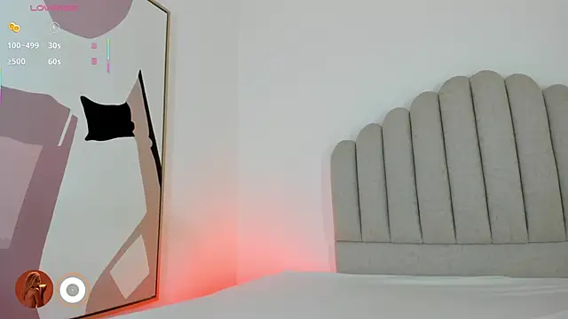 Nikki Angel  online show from 12/15/25, 07:18