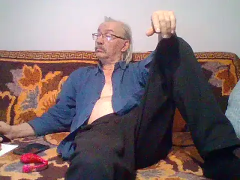 loverboyxxx69 online show from 02/19/25, 12:14