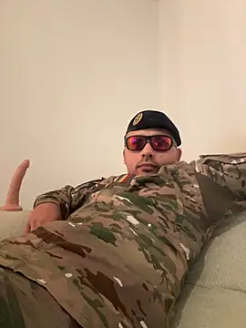 Napoleon1er  online show from 11/12/25, 08:30