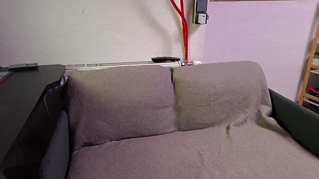 Snapshot of DrownMentallyyy chatting on 02/19/25, 09:14 DrownMentallyyy online show from 02/19/25, 09:14