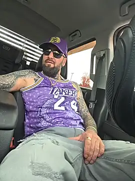 Beardedtattood online show from 10/27/25, 02:32