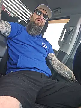 Beardedtattood online show from 07/06/26, 12:02