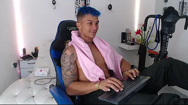 Leonard Price online show from 03/10/25, 02:16