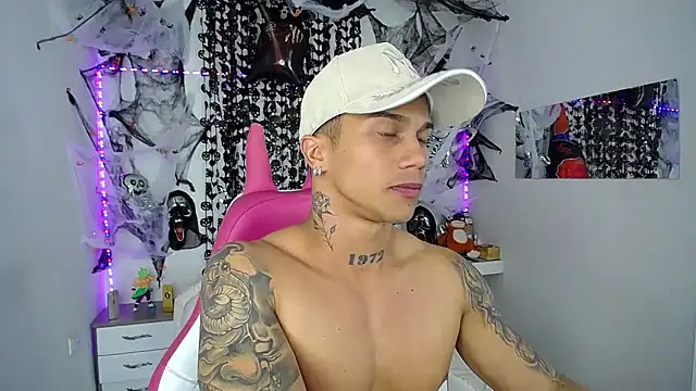 Leonard Price online show from 10/12/25, 01:26