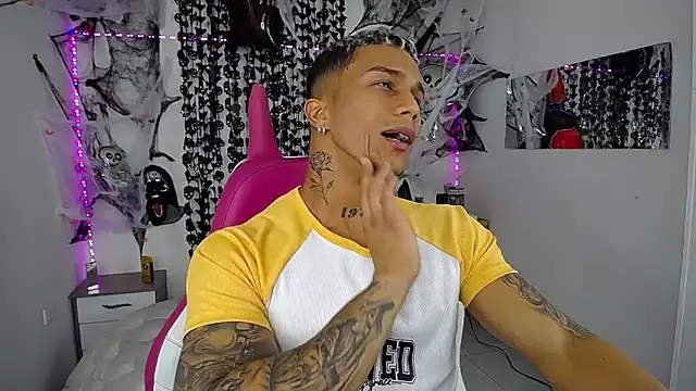 Leonard Price online show from 10/18/25, 06:37