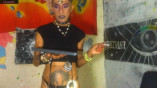 Lobaveterana sex online show from 12/05/25, 04:32