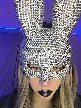 Deepsylove online show from 11/10/25, 04:00