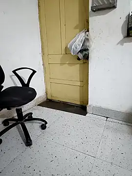 Snapshot of savixxx chatting on 12/26/24, 09:11 savixxx online show from 12/26/24, 09:11