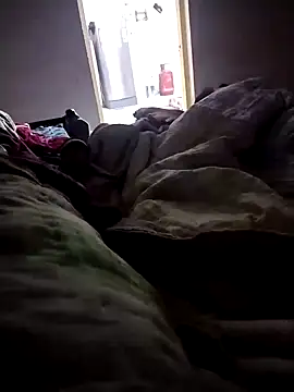 Snapshot of savixxx chatting on 12/31/24, 06:35 savixxx online show from 12/31/24, 06:35