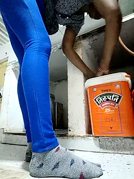 Snapshot of savixxx chatting on 01/17/25, 05:53 savixxx online show from 01/17/25, 05:53