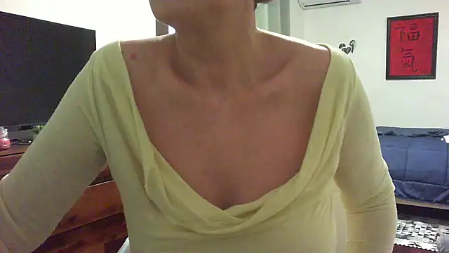   Angel78   online show from 04/12/26, 02:44