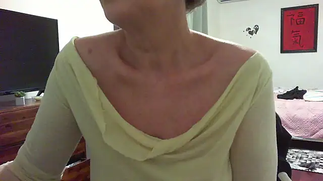 Snapshot of __Angel78__ chatting on 05/17/26, 01:07 Angel78 online show from 05/17/26, 01:07