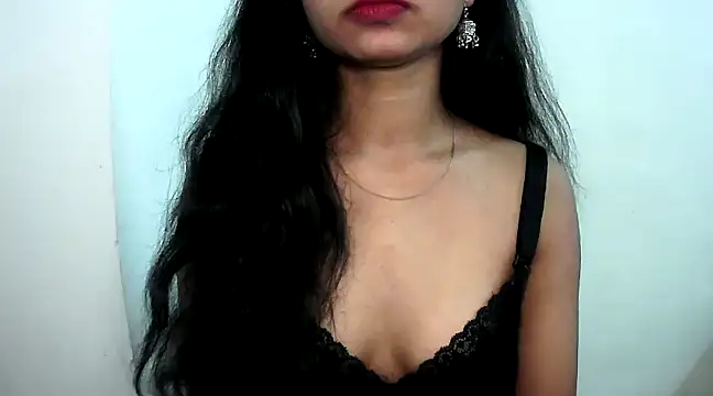 Snapshot of RIYAA_2 chatting on 01/14/25, 11:42 RIYAA 2 online show from 01/14/25, 11:42