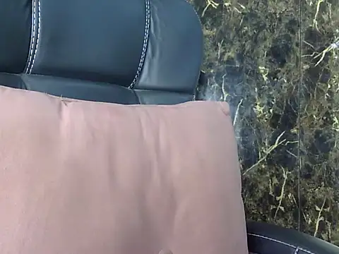 MAAYRA 09 online show from 02/14/25, 10:47