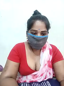 MaaliiiPonuTamil online show from 02/15/26, 08:46