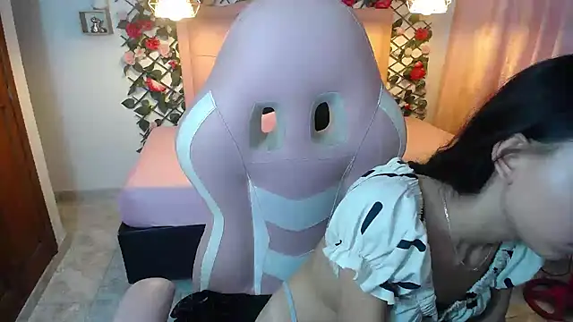 NathaliaSweet 11 online show from 12/23/24, 05:32