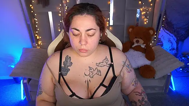 Kittywakee online show from 03/25/26, 09:32