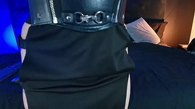 Aylen darkmoor online show from 10/17/25, 08:00