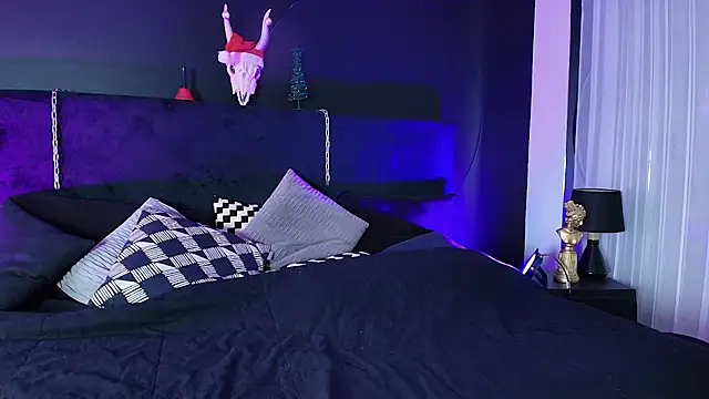 Aylen darkmoor online show from 11/25/25, 07:58