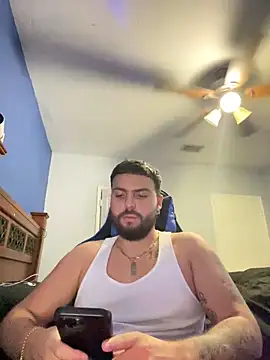 Snapshot of MasterKvn chatting on 01/07/25, 10:54 MasterKvn online show from 01/07/25, 10:54