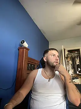 Snapshot of MasterKvn chatting on 01/15/25, 07:23 MasterKvn online show from 01/15/25, 07:23