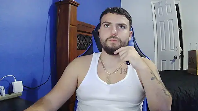 Snapshot of MasterKvn chatting on 02/12/25, 08:38 MasterKvn online show from 02/12/25, 08:38