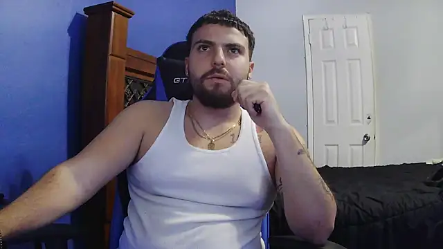 Snapshot of MasterKvn chatting on 02/21/25, 01:44 MasterKvn online show from 02/21/25, 01:44