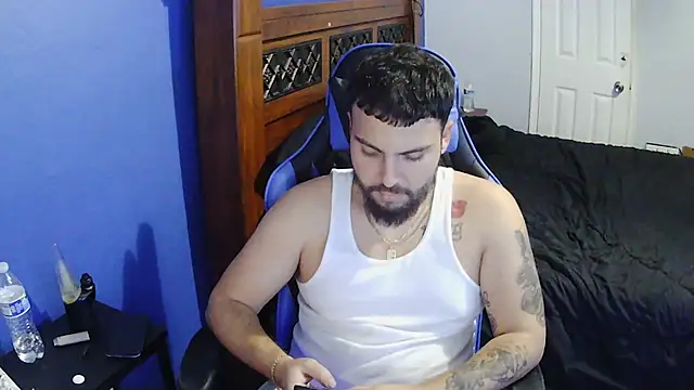 Snapshot of MasterKvn chatting on 02/22/25, 08:40 MasterKvn online show from 02/22/25, 08:40