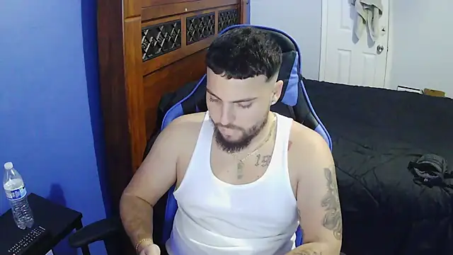 Snapshot of MasterKvn chatting on 02/25/25, 07:31 MasterKvn online show from 02/25/25, 07:31