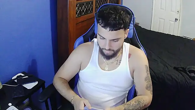 Snapshot of MasterKvn chatting on 03/06/25, 08:19 MasterKvn online show from 03/06/25, 08:19