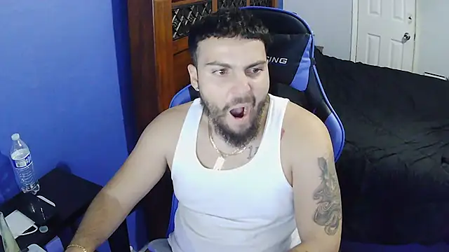 Snapshot of MasterKvn chatting on 03/17/25, 08:29 MasterKvn online show from 03/17/25, 08:29