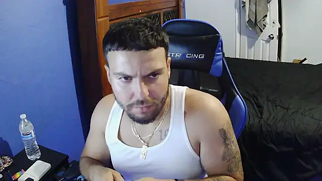 Snapshot of MasterKvn chatting on 11/03/25, 09:32 MasterKvn online show from 11/03/25, 09:32