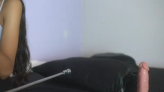 lupeebony online show from 03/11/26, 07:42