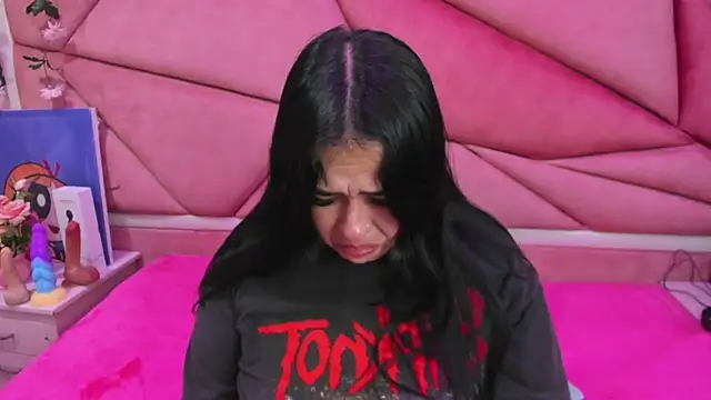 Victoria Rossy online show from 09/12/25, 07:58