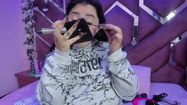 Victoria Rossy online show from 03/24/26, 08:58